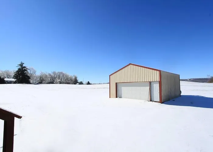 The Den At Buckskin- Entire House In Frankfort, Oh
