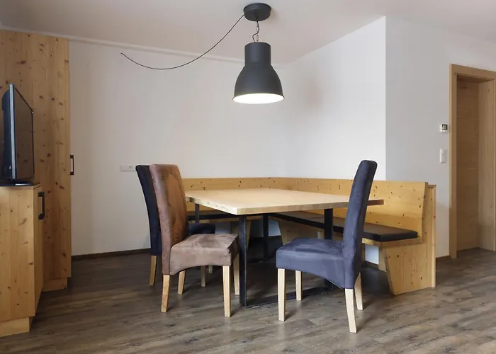 Dolomite Apartments - By Familiaris