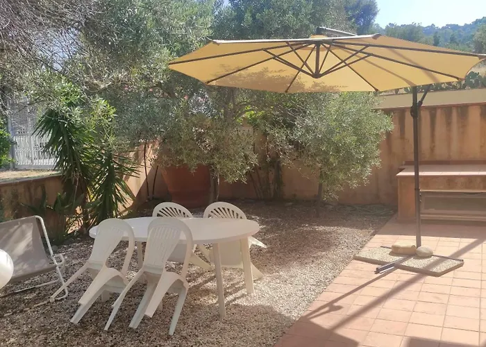 Portu Hill Apartments