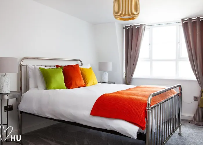 Boutique 1 Bedroom Duplex Suite On Marina-304