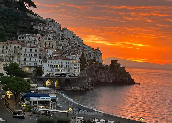  Holidays Baia D'Amalfi