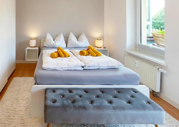 Schlosskoenig - Modernes & Zentrales Apartment Mit Balkon Und Arbeitsplatz