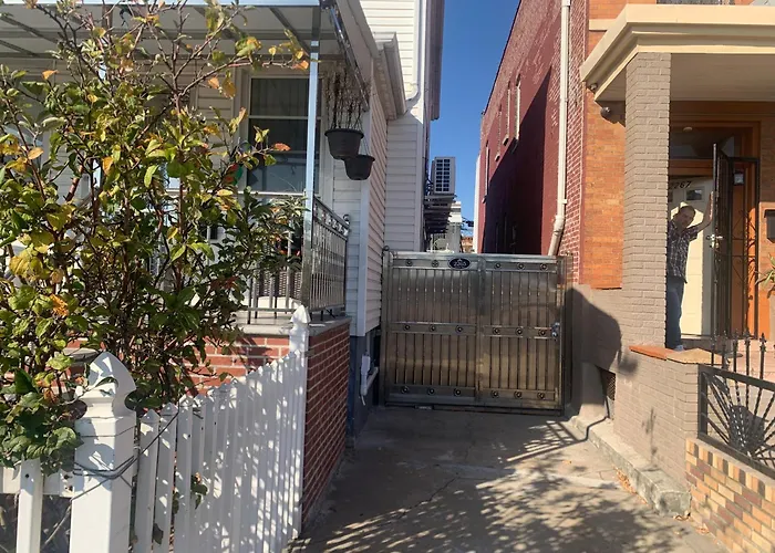 2265 Bruckner Blvd Apartments