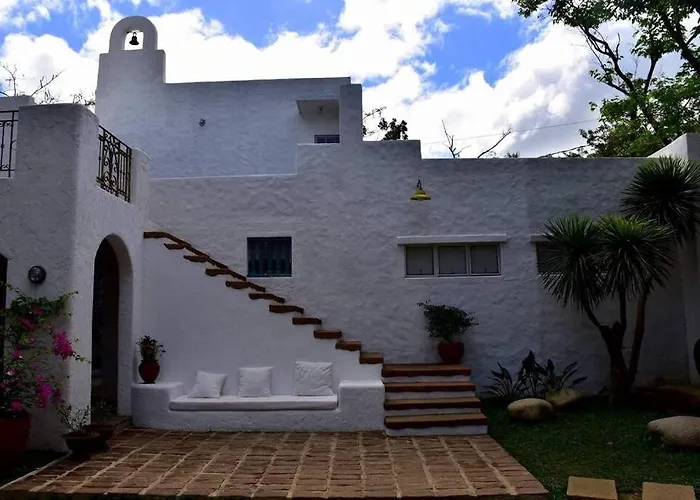2Br Condo In Antipolo With Karaoke, Netflix And Games