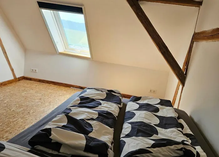 Guenstig Schlafen, Ferienwohnung Auf Dem 3Seithof, Monteurswohnung