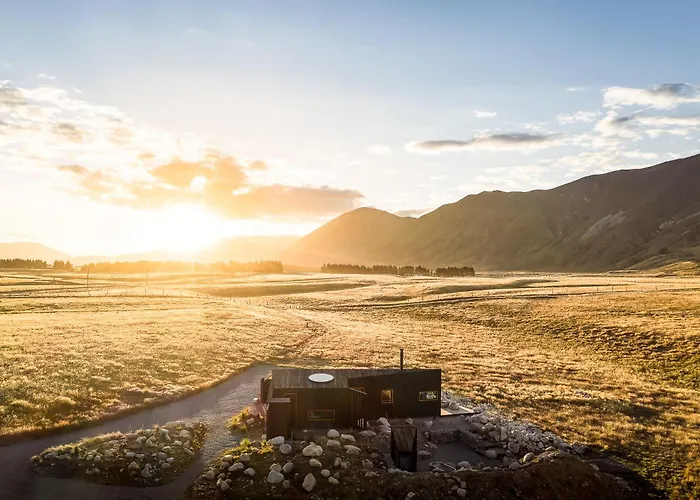 Hotel: Skylark Cabin