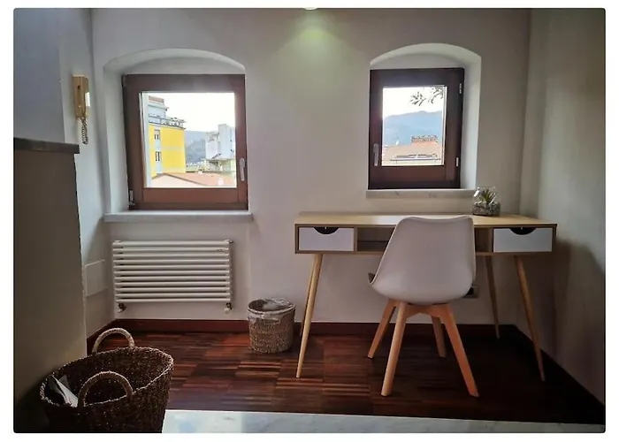 Vicolo Bugliolo 10 - Home B&B