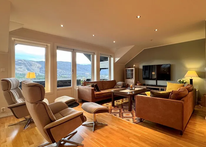 Beautiful Penthouse Centrally Located In Geilo, Stunning Views