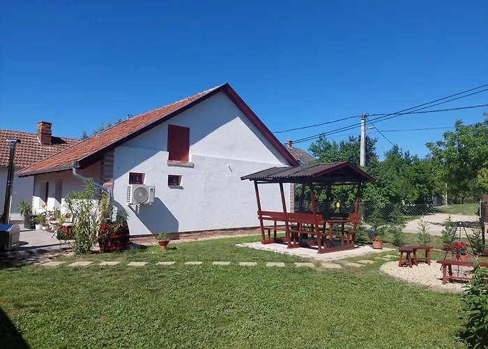 Villanegra Vendeghaz Abadszalok