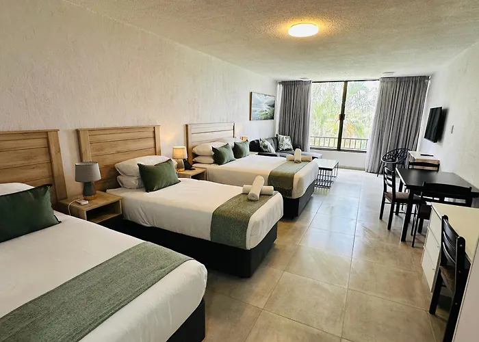 Breakers Resort Apartments
