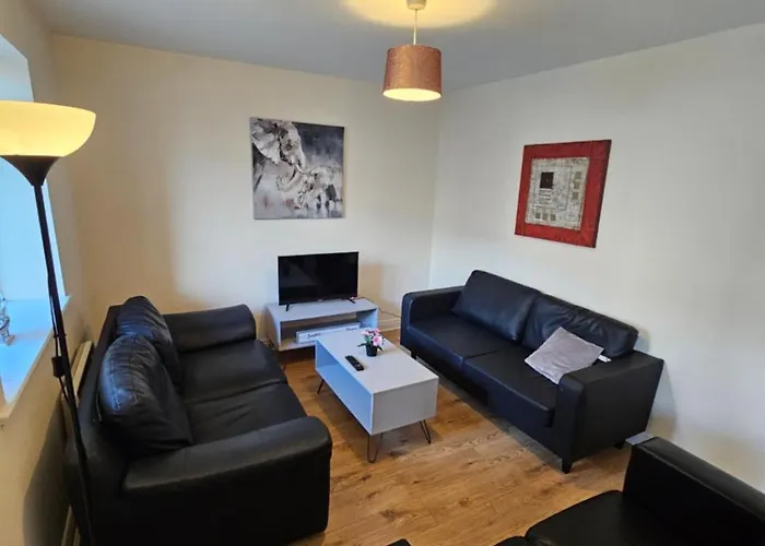 Five Bedroom Apartment Athlone