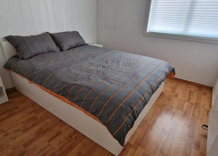Central 2 Bedroom Apartment