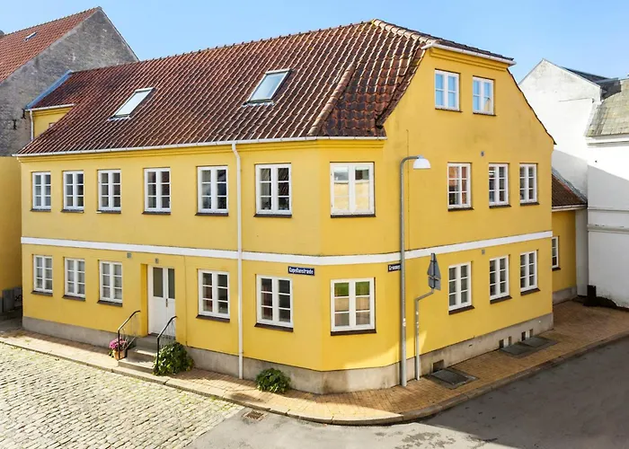 1 Bedroom Gorgeous Apartment In Faaborg