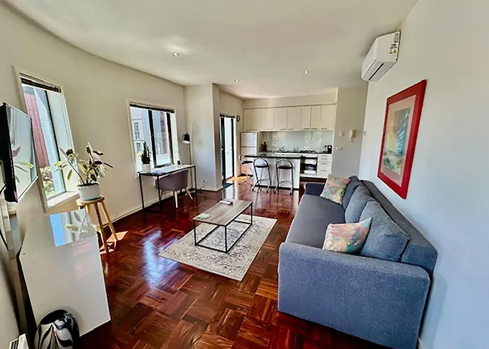 Superb City Views - Apartment, Work Or Just Relax!