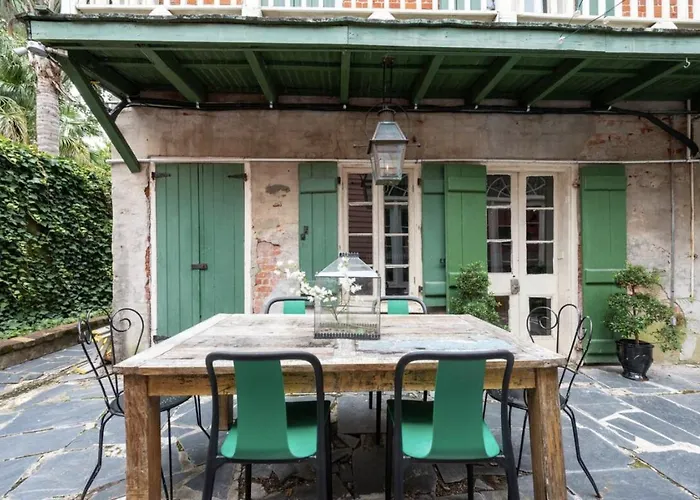 Chic Cottage Near The Lower French Quarter