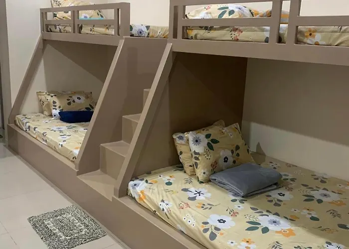Pmpj Cabin