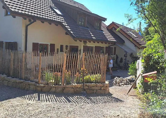 Traumwohnung Mit Eigenem Garten