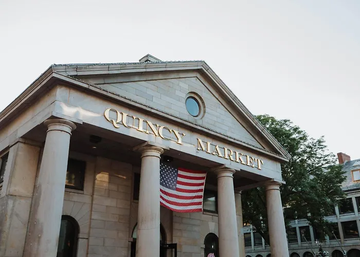 Club Quarters Faneuil Hall, Boston