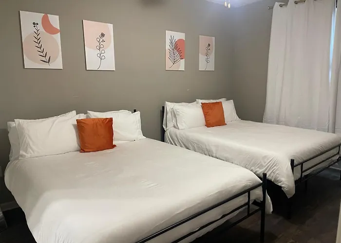 Spacious 1400Sf 3Bed 2Bath Apartment