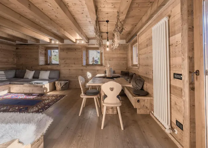 Nevesole Chalet - Charming Flat Near Dolomiti Ski Slopes