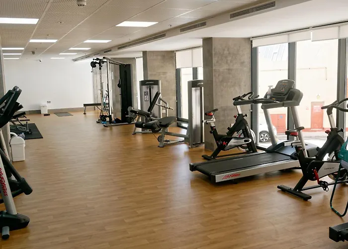 New Cp High Floor Luxury Studio With Runway And Sea View