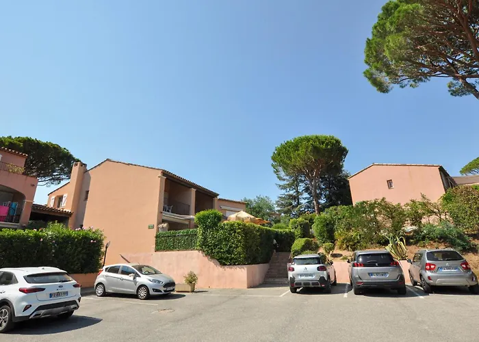 1 Bedroom Gorgeous Apartment In Sainte-Maxime