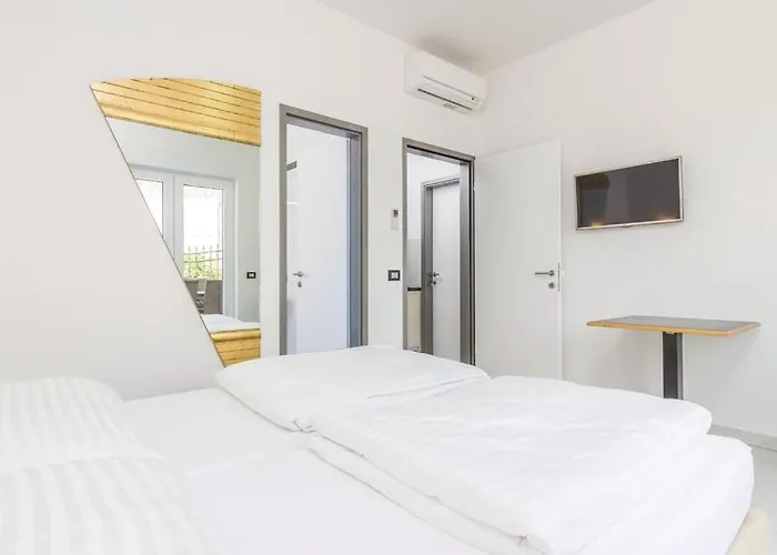 Studio Apartments Funtana With Pool