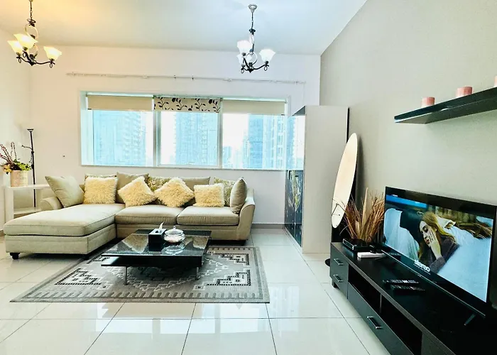 Private Rooms In 3 Bedroom Apartment Skynest Homes Marina Pinnacle