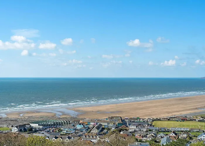 Apartment Expansive Sea Views Private Parking