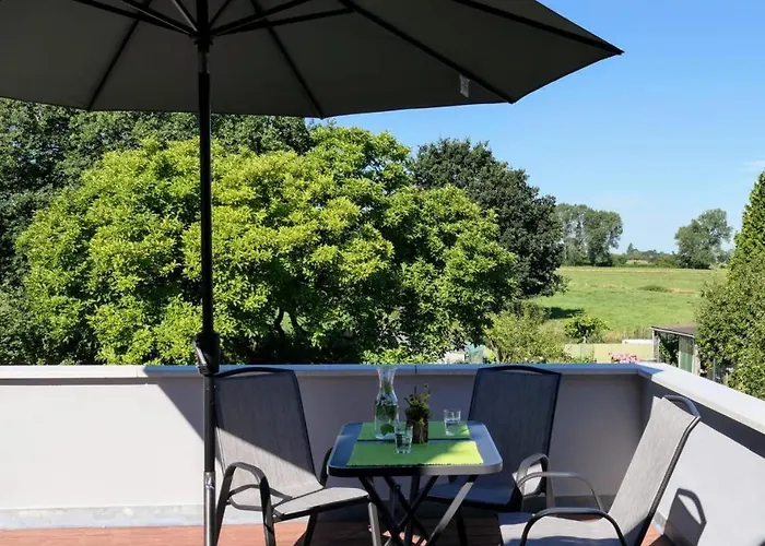 Neu! Ferienwohnung Weitblick Jever