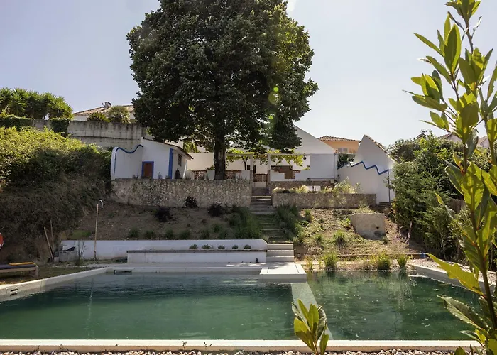 Arneiro Garden House