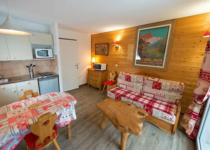 Terres De France - Residence Les Silenes