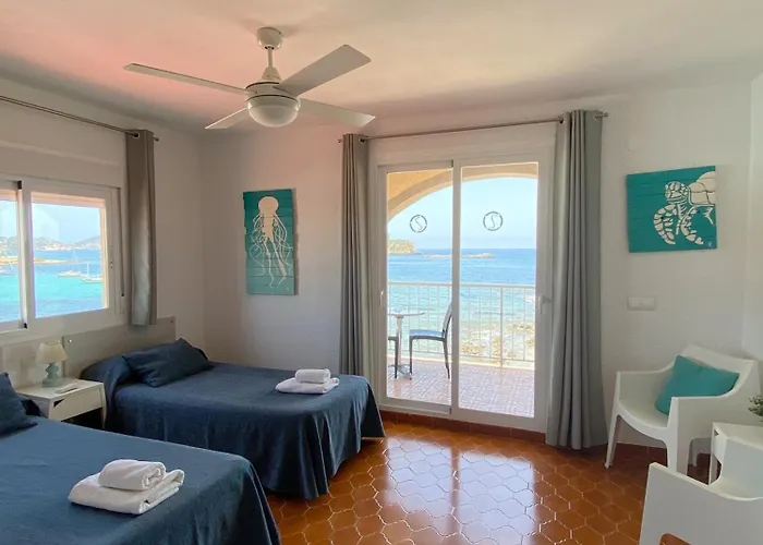 Zodiac Apartments