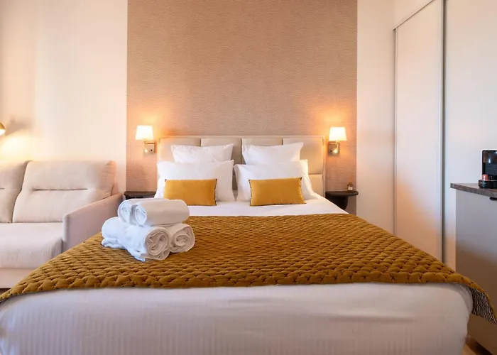 Luxury Suite Monaco Seaview Terrace And Pool