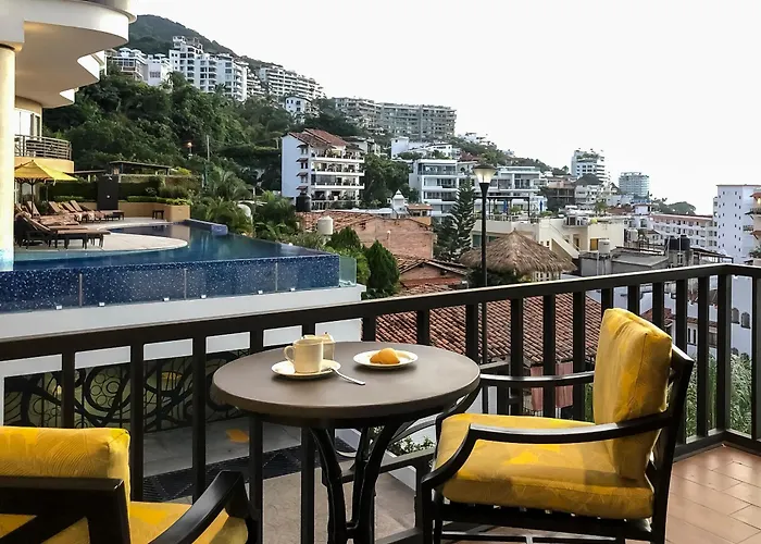 Hotels With Four Stars Pinnacle Resorts 179 - Adults Only