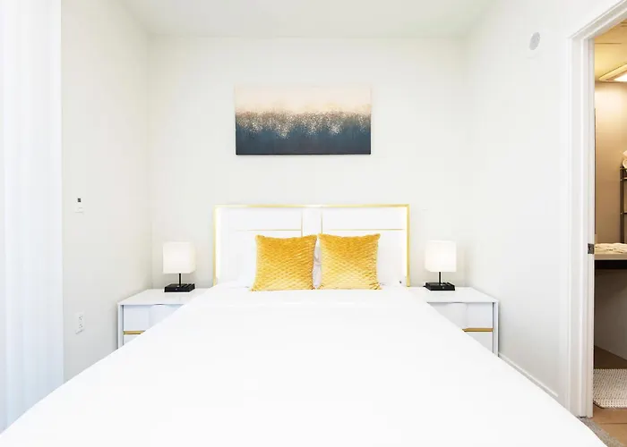 Viewpoint Suites