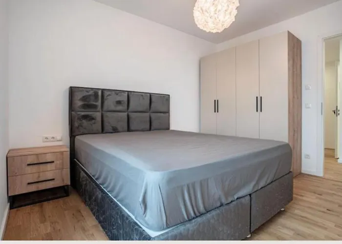 Modernes Und Wunderschoenes Loft Mit Terrasse Und Stadtblick In Greifswald