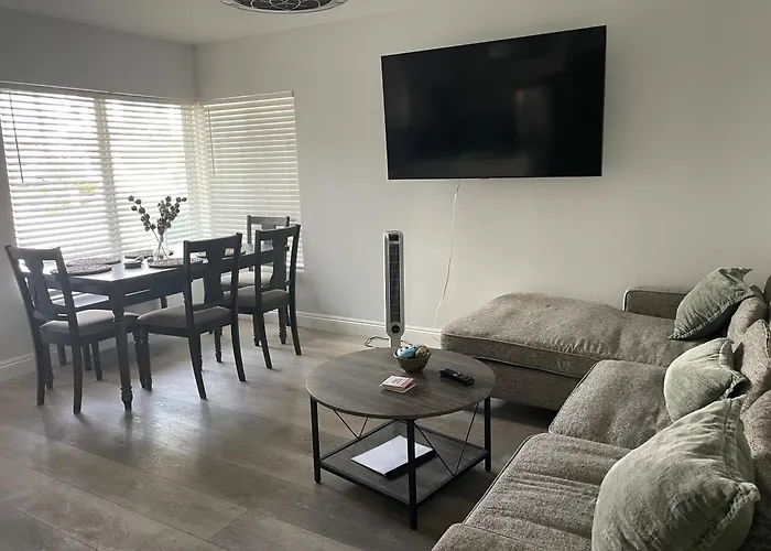 Blue Whale Inn Pet And Kid Friendly Unit C