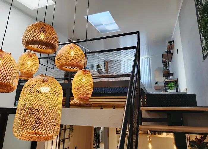 Hope Aparta Lofts