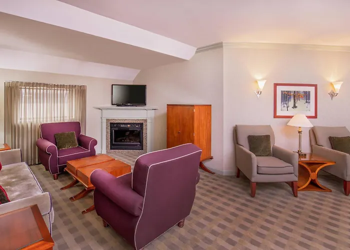 Sheraton Springfield Monarch Place Hotel