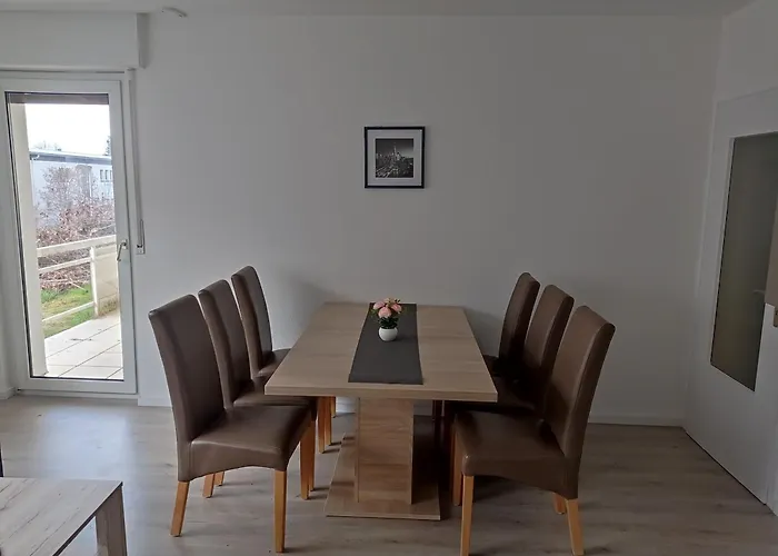 Work And Stay Iam 90 Qm 3 Schlafzimmer 7 Betten Mit Balkon Und Kraftraum
