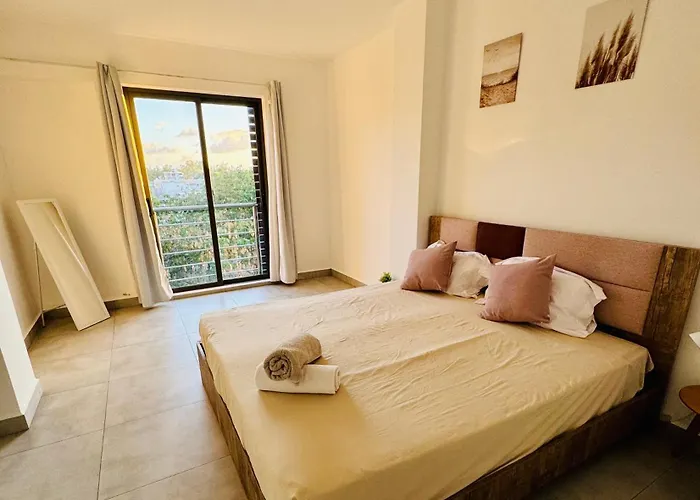 Modern Flat In Flic En Flac-Walk To The Beach