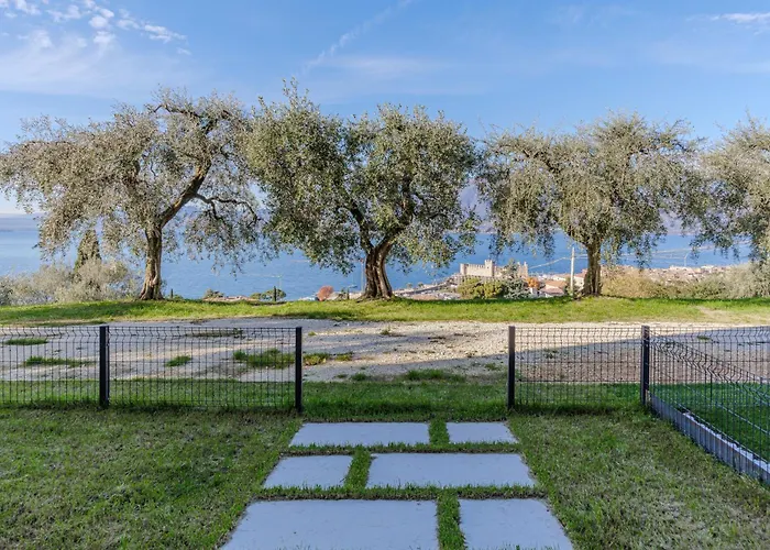 Santa Croce Apartments