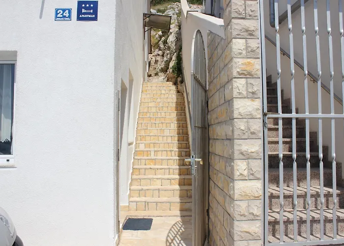 Apartments Toni Na Moru