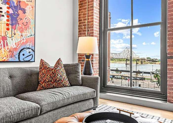 Brick & Bed Riverfront Lofts, G 209