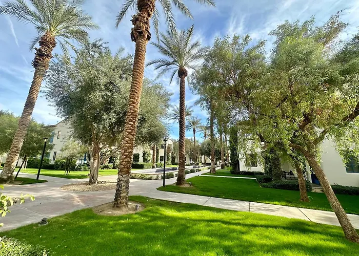Relaxing Desert Hideaway In La Quinta #A