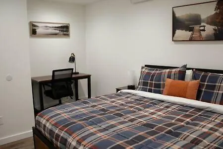 Mountain Modern Apartment