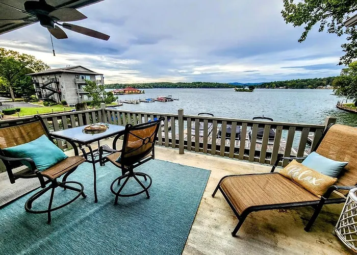Farr Shores Cozy Retreat