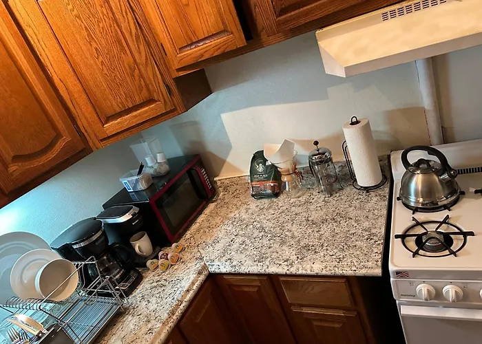 Coffee Lovers Enjoy Comfy Apt 15 Min Away From Nyc
