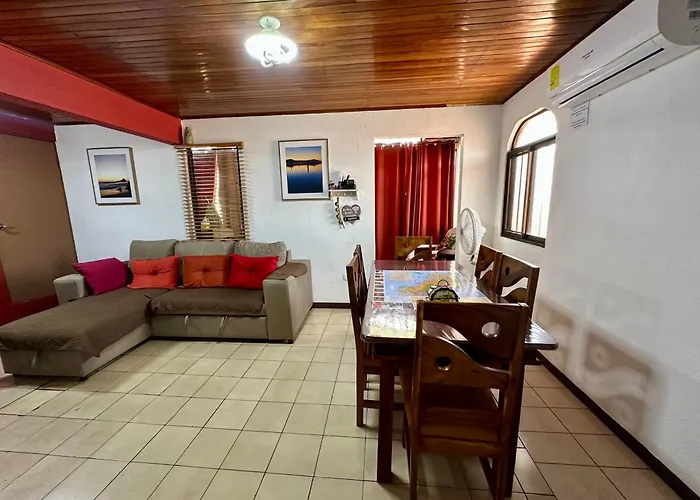 Apartment 10 Minutes By The Sjo Airport -